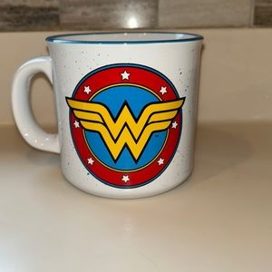 Wonder Woman Logo DC Comics Ceramic 20 oz Coffee Camper Mug Licensed